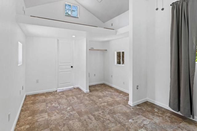 10119 Grandview, La Mesa CA: https://media.crmls.org/mediaz/3053e92b-7b58-47e4-a084-180c8b9621ee.jpg