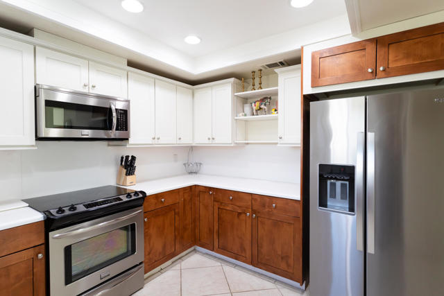 Image 22 of 69 For 82263 Odlum Drive