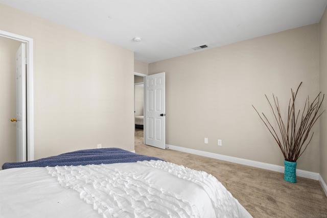 1162 Delano Ct., Chula Vista CA: https://media.crmls.org/mediaz/30547af2-4a0d-48f0-850f-209d30d672aa.jpg