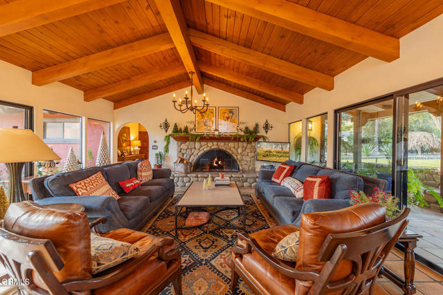 1419 Trusty Lane, Ojai CA: https://media.crmls.org/mediaz/30547e5a-05c8-40c2-9a24-3f11b98e8fb7.jpg