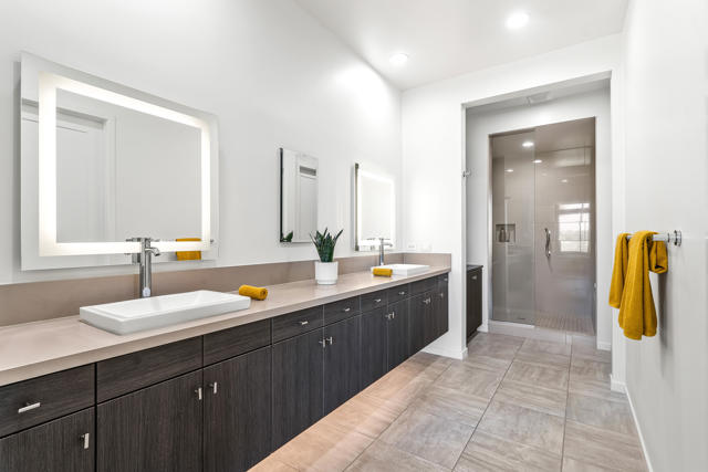 1325 Passage Street, Palm Springs CA: https://media.crmls.org/mediaz/30552301-c428-4674-a97a-9a7adea17056.jpg