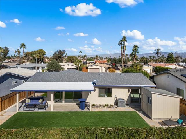 43035 Tennessee Avenue, Palm Desert CA: https://media.crmls.org/mediaz/305590d9-d558-4283-b75c-d7b324560602.jpg