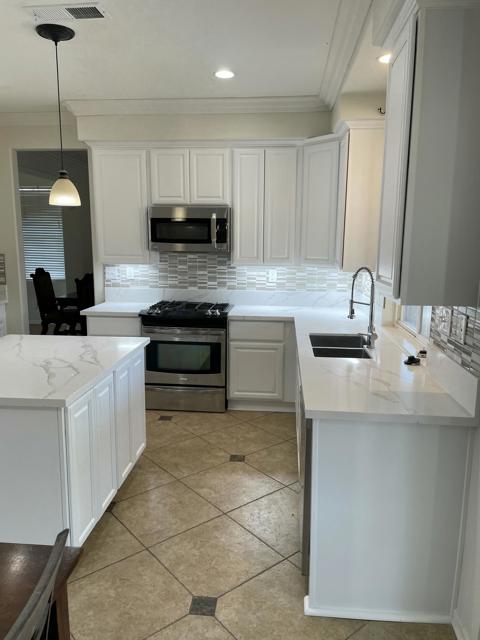 117 Arabian Court, San Jacinto CA: https://media.crmls.org/mediaz/3055abdb-f22c-43d0-ae33-2bda55f264a1.jpg