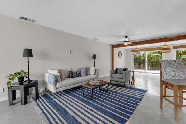 3967 E Sunny Dunes Road, Palm Springs, CA 92264