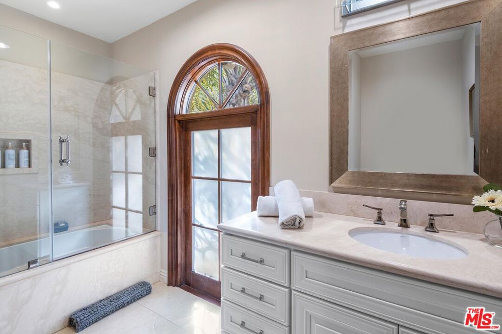 13475 Rand DriveSherman Oaks img 37