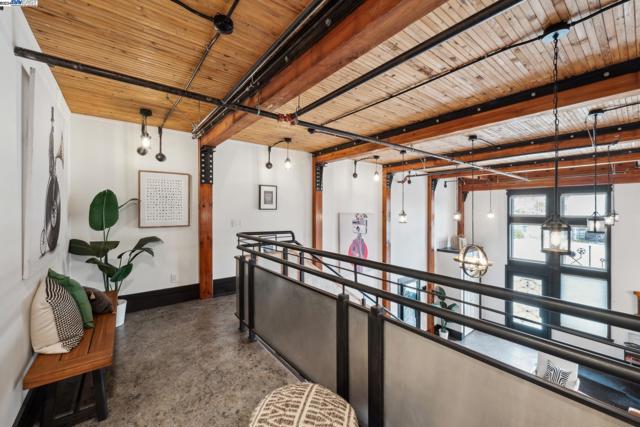 Image 23 of 45 For 6105 San Pablo Avenue  102