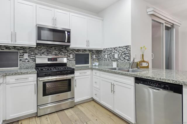 4537 Rainier, San Diego CA: https://media.crmls.org/mediaz/305749ec-5618-47a5-8f67-1f3d2f7327a8.jpg