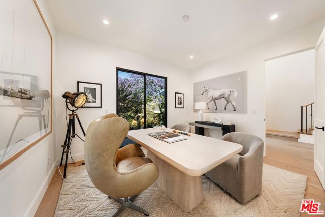 3267 Colby Avenue, Los Angeles CA: https://media.crmls.org/mediaz/3057fb69-8868-4c45-a0ab-d9d248e40719.jpg