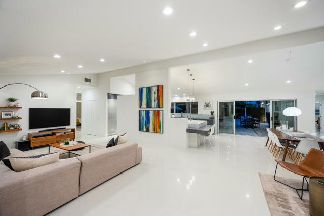 Image 33 of 54 For 71418 Mirage Road
