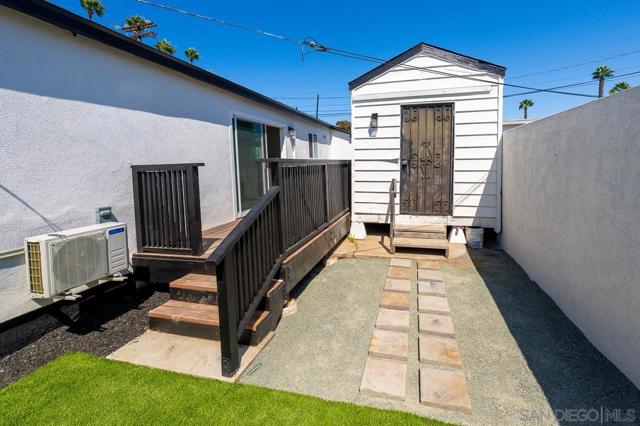 622 26 I Street, Chula Vista CA: https://media.crmls.org/mediaz/3058c9b3-0769-4c4b-bafd-df54e1dfe7cf.jpg