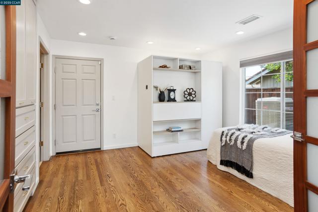 4397 N Water Oak Ct., Concord CA: https://media.crmls.org/mediaz/3058ef0e-3525-4c32-8905-e43318716d04.jpg
