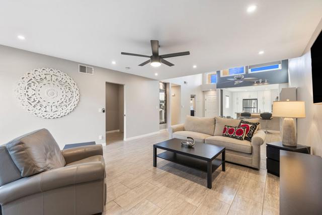 72590 Moonridge Lane, Palm Desert, CA 92260