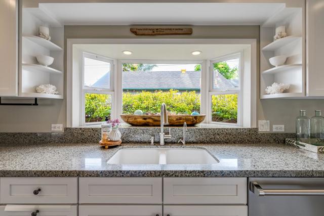509 36th Avenue, Santa Cruz CA: https://media.crmls.org/mediaz/305e0a4a-753f-4a43-8b7e-830ed80f2de0.jpg