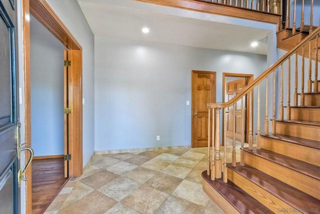 2511 Via Rancheros, Fallbrook CA: https://media.crmls.org/mediaz/305f55d8-fd3d-4b6e-95a1-92573c5f2f75.jpg