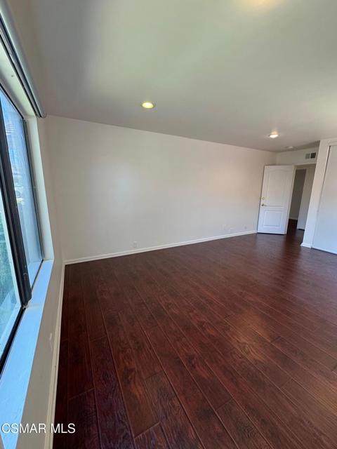 2722 Appalachian Court, Westlake Village CA: https://media.crmls.org/mediaz/30607fd2-b494-49c4-a7a1-1bfa51a51ef4.jpg