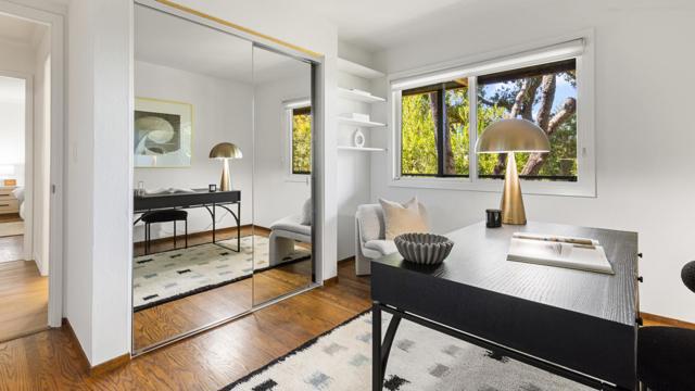 760 La Mesa Drive, Portola Valley CA: https://media.crmls.org/mediaz/3062197e-3ecb-4b43-b795-5e55085e2f29.jpg