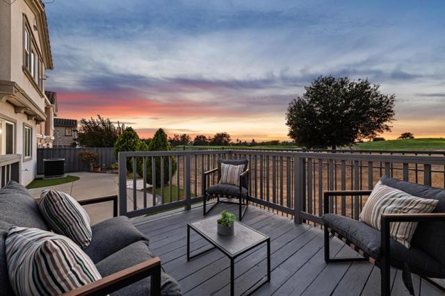 4986 Grayhawk Court, Dublin CA: https://media.crmls.org/mediaz/3062b4da-997e-48fe-8ce5-8d01421f5760.jpg