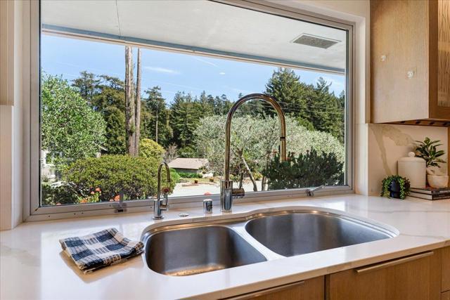 111 Esmeralda Drive, Santa Cruz CA: https://media.crmls.org/mediaz/30630f84-8911-41b5-993c-44773ed42aae.jpg