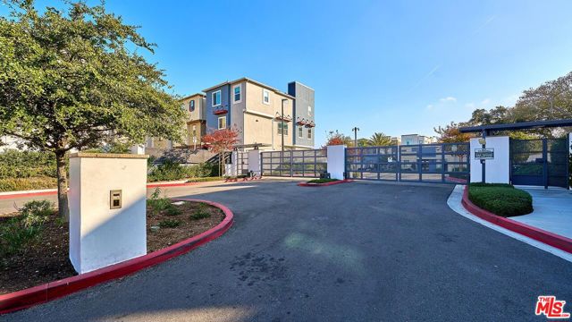 Details for 567 Daniel Freeman Circle, Inglewood, CA 90301