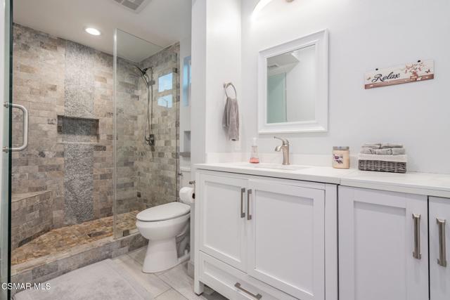 2760 Royal Avenue, Simi Valley CA: https://media.crmls.org/mediaz/30654241-c630-4859-9f6d-69922cc3fc25.jpg