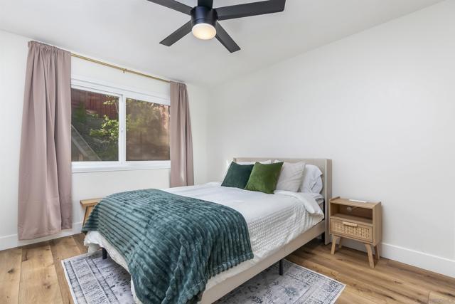 6641 Murray Park Dr, San Diego CA: https://media.crmls.org/mediaz/306580c0-76c2-496d-80df-e4dcd4fdd38d.jpg