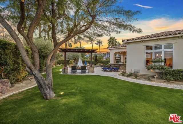 81945 Elynor Court, La Quinta CA: https://media.crmls.org/mediaz/30659721-c95e-43fe-addb-a3a214ece165.jpg