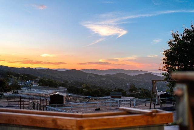 350 San Benancio Road, Salinas CA: https://media.crmls.org/mediaz/3066073e-26a2-4cae-bf99-2179049848e4.jpg