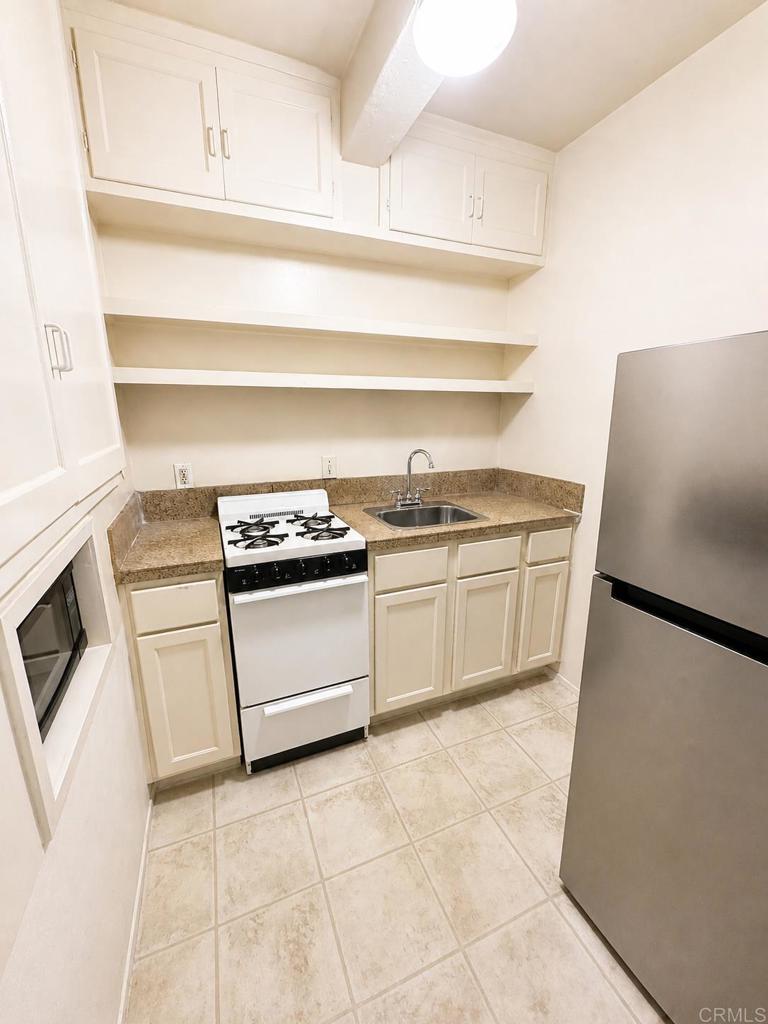 3211 Menlo - photo 15