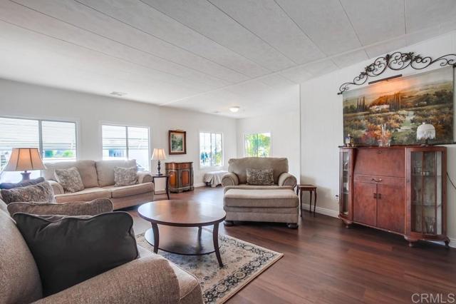 Detail Gallery Image 15 of 47 For 1120 E Mission Road #27,  Fallbrook,  CA 92028 - 2 Beds | 2 Baths