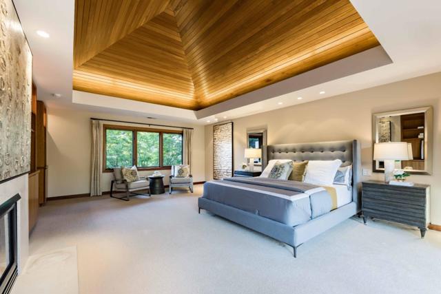140 Farm Road, Woodside CA: https://media.crmls.org/mediaz/3067a38a-1d83-41c7-ba13-de3c357d2b61.jpg