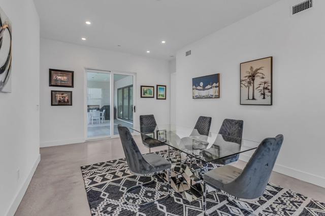 Detail Gallery Image 18 of 44 For 504 Palladium Bld, Palm Springs,  CA 92262 - 3 Beds | 3/1 Baths