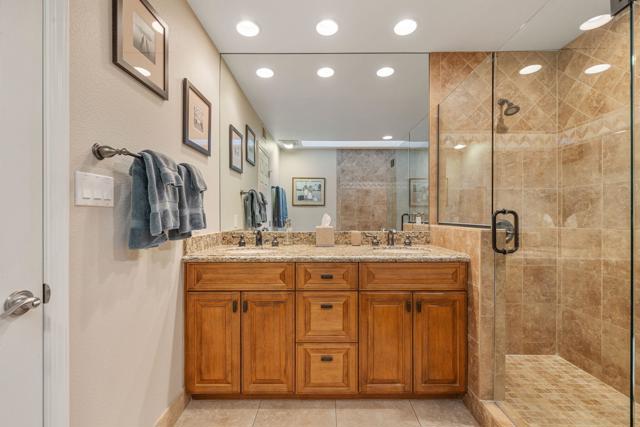 Image 26 of 48 For 352 Villena Way