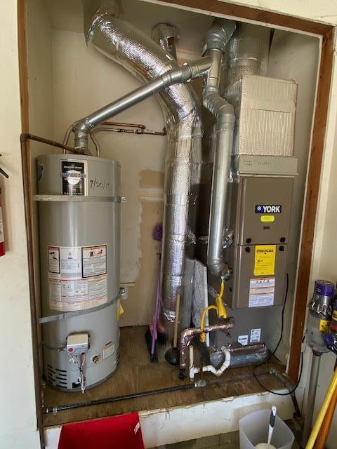 270 Joes Lane, Hollister CA: https://media.crmls.org/mediaz/30693ffa-7c56-4919-b7f5-fcbb74e9ab79.jpg