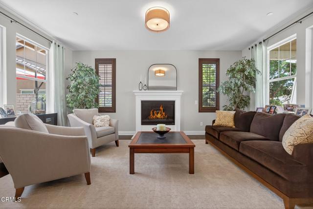 474 Park Cottage Place, Camarillo CA: https://media.crmls.org/mediaz/306961ea-c697-4212-a690-c02fbb070da7.jpg