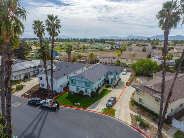 28601 Calle Del Lago, Murrieta, California 92563, ,Multi-Family,For Sale,Calle Del Lago,250020958SD