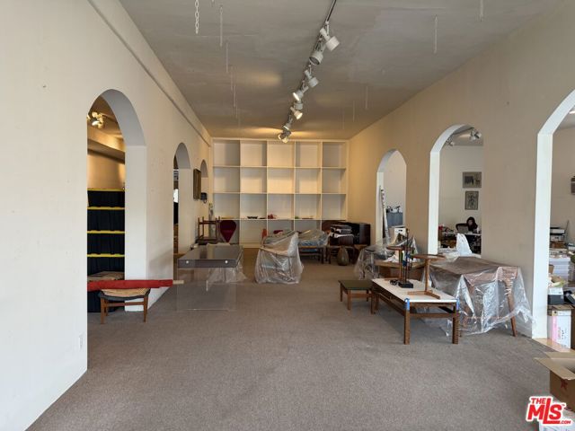  Commercial for Sale in Los Angeles, California