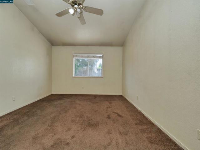 4212 Dunster Drive, Salida CA: https://media.crmls.org/mediaz/306aef46-b75e-4589-82e3-e7837864da33.jpg