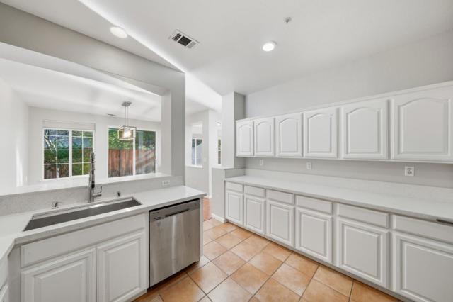 7445 Brigadoon Way, Dublin CA: https://media.crmls.org/mediaz/306d3e2a-360b-4aa7-8108-53e7dd1b95a9.jpg