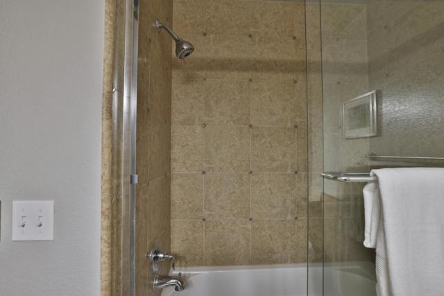 160 Sunwood Meadows Place, San Jose CA: https://media.crmls.org/mediaz/306d65da-b426-4535-973e-ee3f4fe244e2.jpg