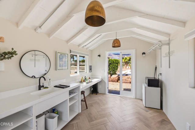 34 Vientos Road, Camarillo CA: https://media.crmls.org/mediaz/306d9405-ec75-4ccb-8555-a9313371de79.jpg