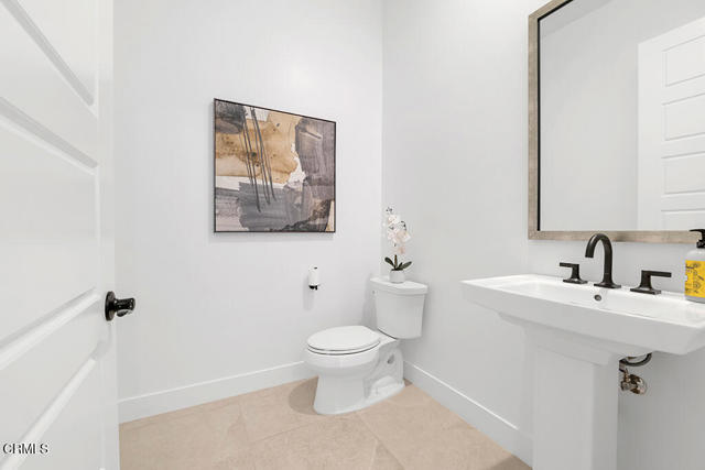 Detail Gallery Image 54 of 70 For 11944 N Red Hawk Ln, Porter Ranch,  CA 91326 - 5 Beds | 5 Baths