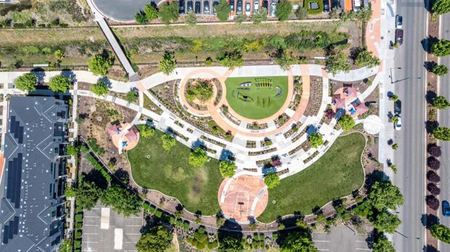 29231 Hub Ct, Hayward CA: https://media.crmls.org/mediaz/306daa8c-39da-4505-8d4a-6b245803dd98.jpg