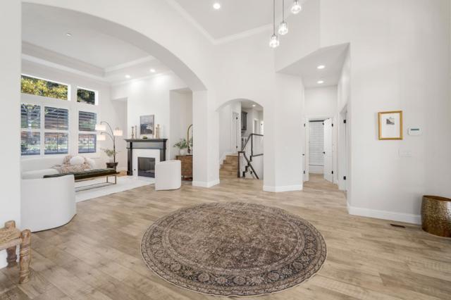 2360 Sunflower Circle, Gilroy CA: https://media.crmls.org/mediaz/306def94-8337-413c-8ecb-a990be53f23b.jpg