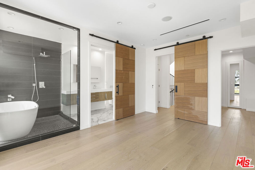 MLS #26829057 image #31