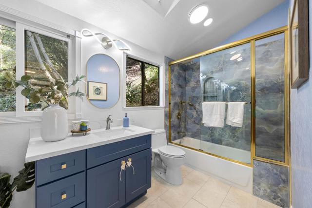 19495 Beardsley Road, Los Gatos CA: https://media.crmls.org/mediaz/306e2c04-f0c3-4a04-8d60-2bb4dabdfa2a.jpg