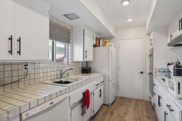 Detail Gallery Image 15 of 35 For 1721 Joanne Way, Oxnard,  CA 93030 - 4 Beds | 2 Baths