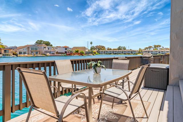 167 Shooting Star, Foster City CA: https://media.crmls.org/mediaz/306f4996-597e-4ce8-ab1e-9d8efa06e1e6.jpg