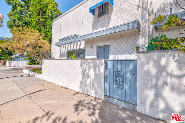 1457 STANFORD Street, 1 photo 2