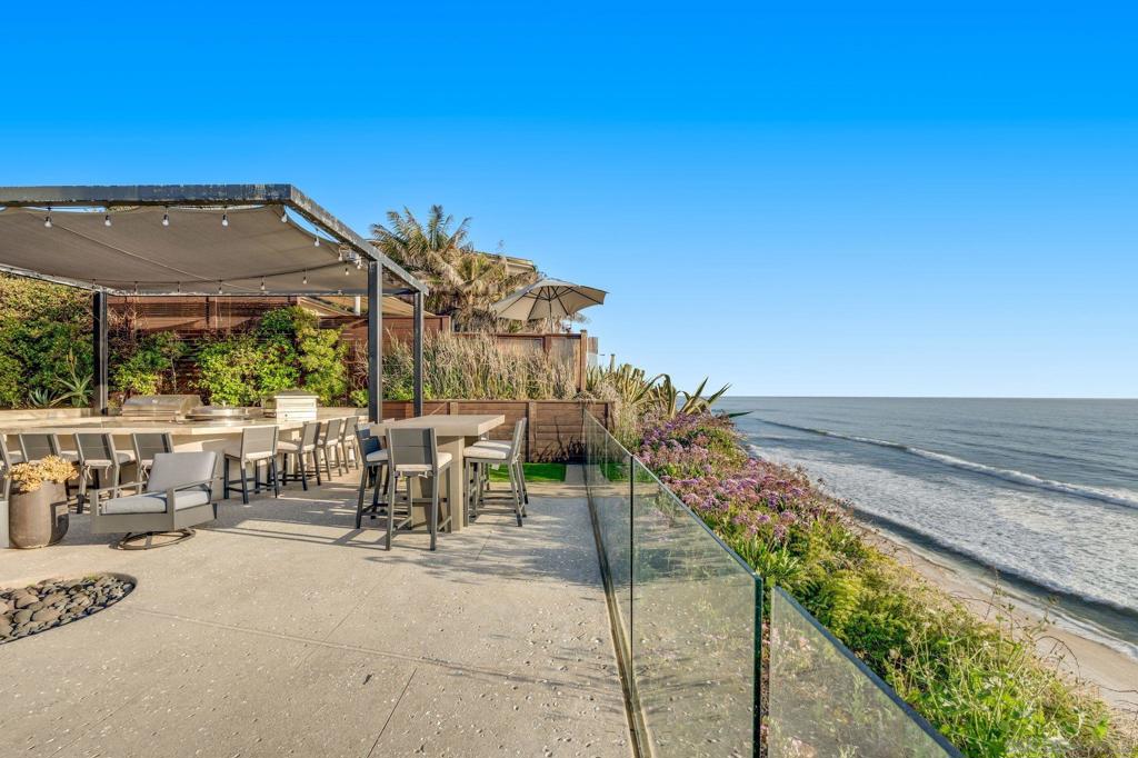 282 Neptune Avenue - photo 9