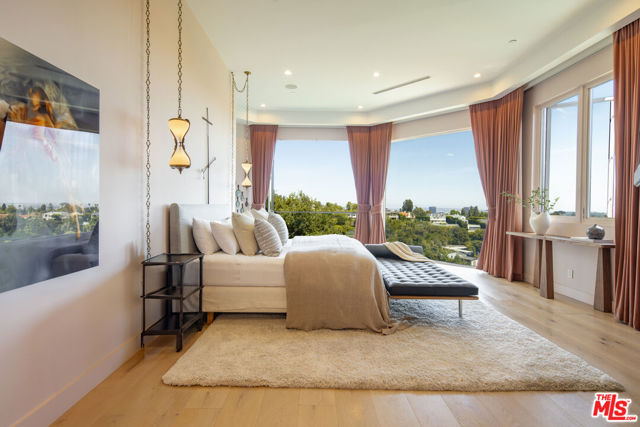 1774 Westridge Road, Los Angeles CA: https://media.crmls.org/mediaz/3071a2d8-eb16-43fe-b3a7-cbc622f89162.jpg